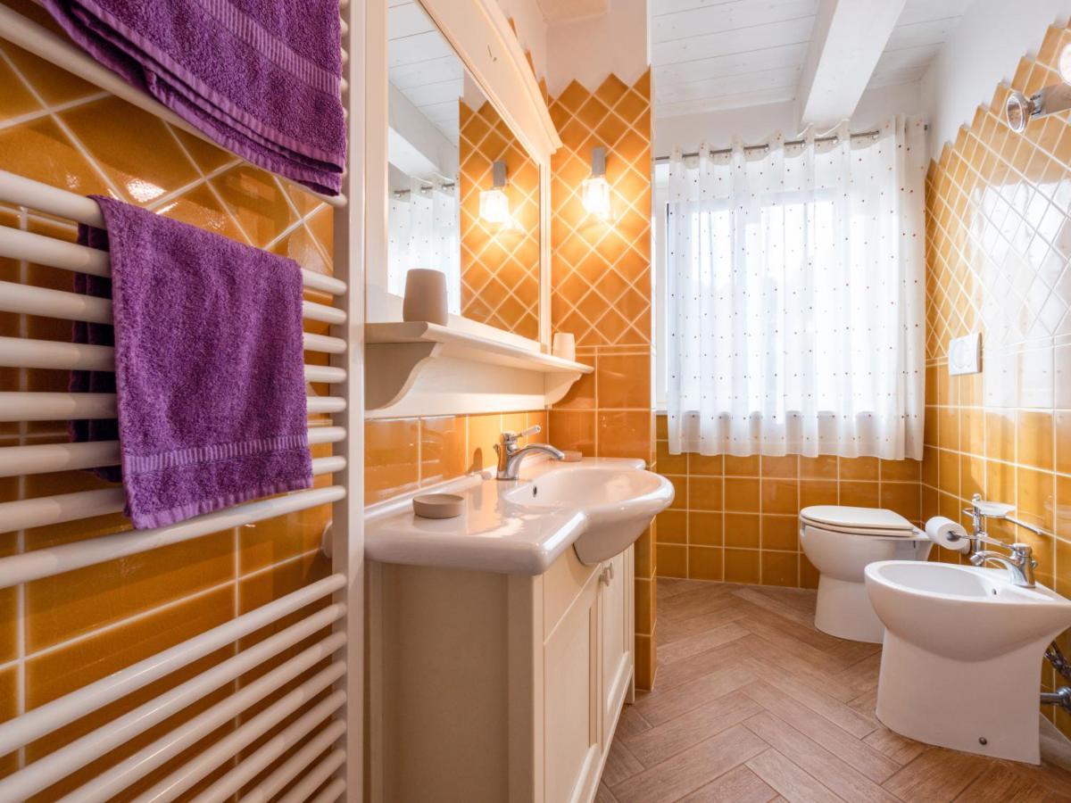 La Marina With Patio & Parking Apartment *